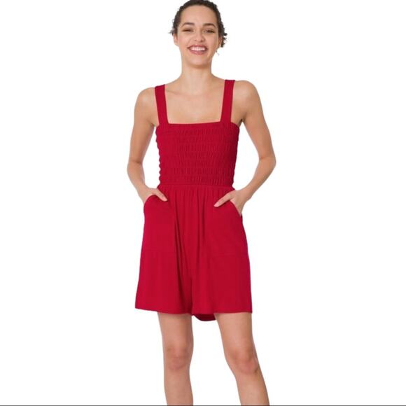 Zenana Red Burgundy Smocked Top Romper With Pockets Size Small - Picture 2 of 5